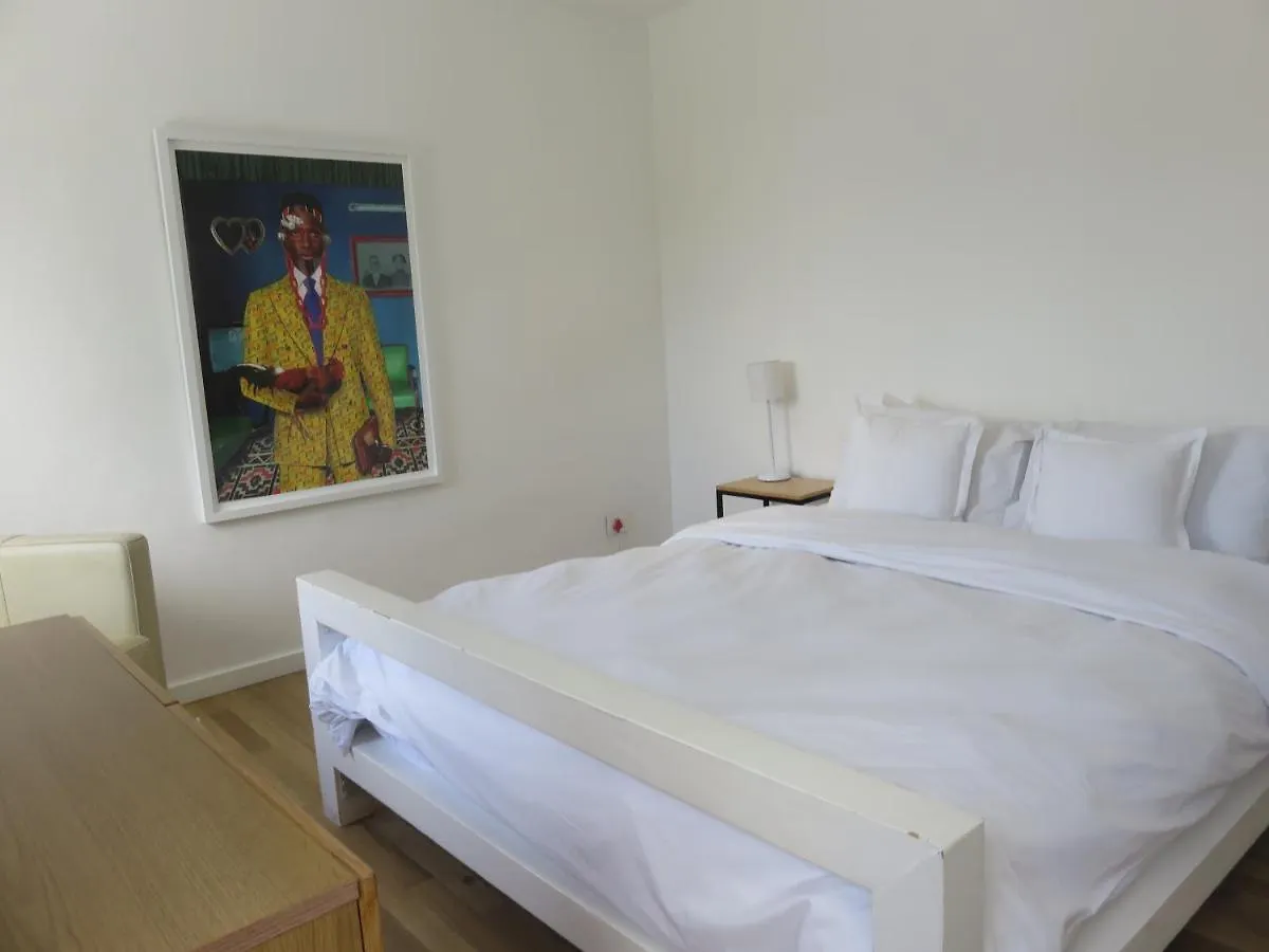 Cape White Villa Crawley